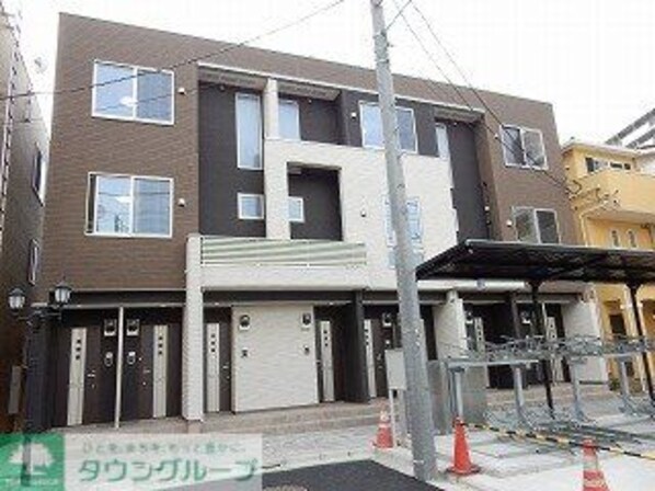 ウィロウ コート Cの物件外観写真